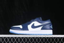 Picture of Air Jordan 1 LOW _SKUfw23466685883021496fw
